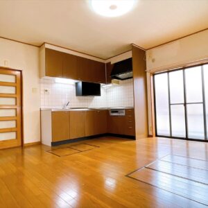 【静岡市葵区瀬名中央3】仲介手数料無料！広々6LDK中古住宅／リフォーム向け 画像4