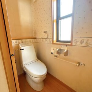 【静岡市葵区城北の中古住宅】スーパー、小学校、総合病院が全て徒歩5分圏内！生活が完結する家 画像24