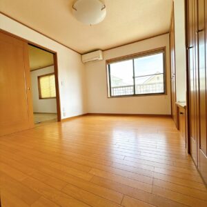 【静岡市葵区城北の中古住宅】スーパー、小学校、総合病院が全て徒歩5分圏内！生活が完結する家 画像9