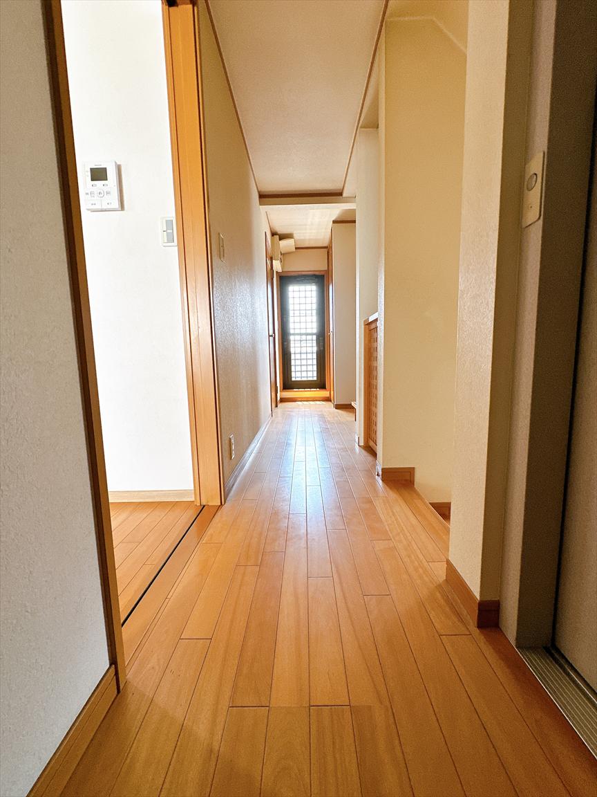 【静岡市葵区城北の中古住宅】スーパー、小学校、総合病院が全て徒歩5分圏内！生活が完結する家 画像12