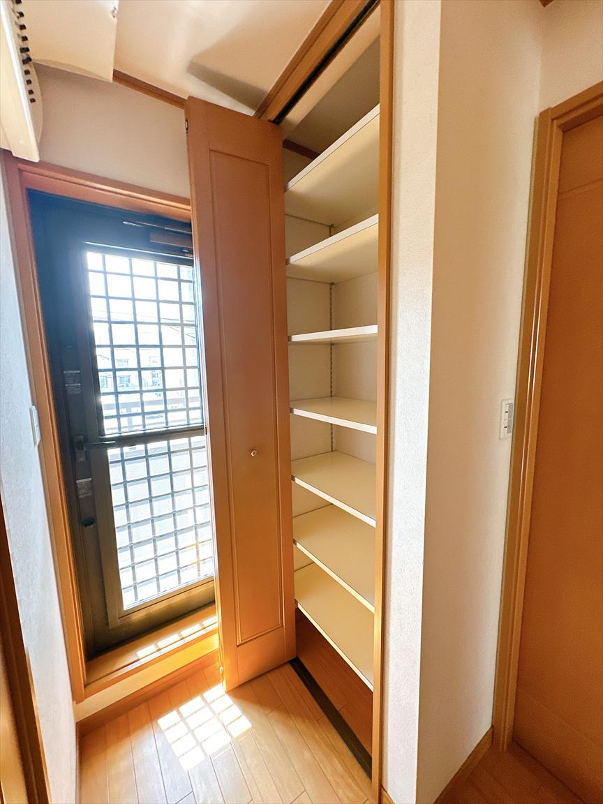 【静岡市葵区城北の中古住宅】スーパー、小学校、総合病院が全て徒歩5分圏内！生活が完結する家 画像13