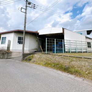 富士宮市外神東町売倉庫