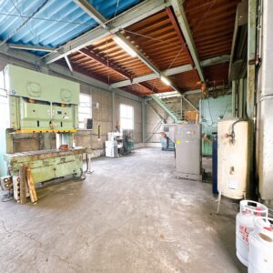 富士宮市外神東町売倉庫 画像6